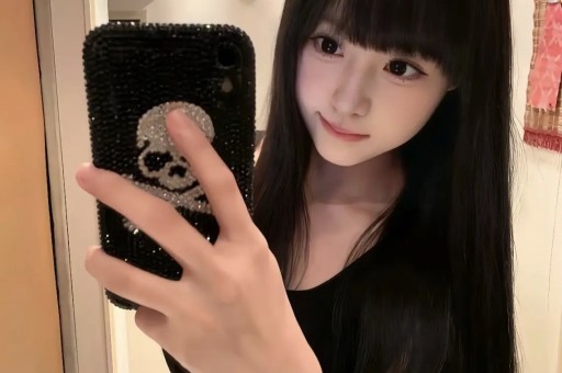 2024最新吃瓜爆料群美女瓜友与八卦乐趣齐聚一堂！